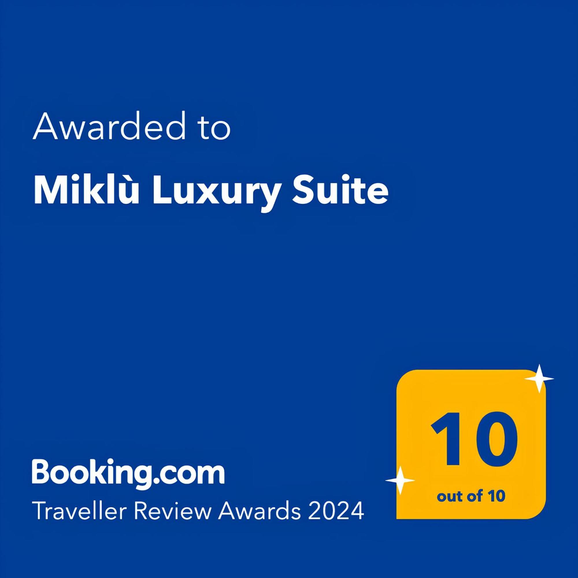 Miklu Luxury Suite Лече Екстериор снимка