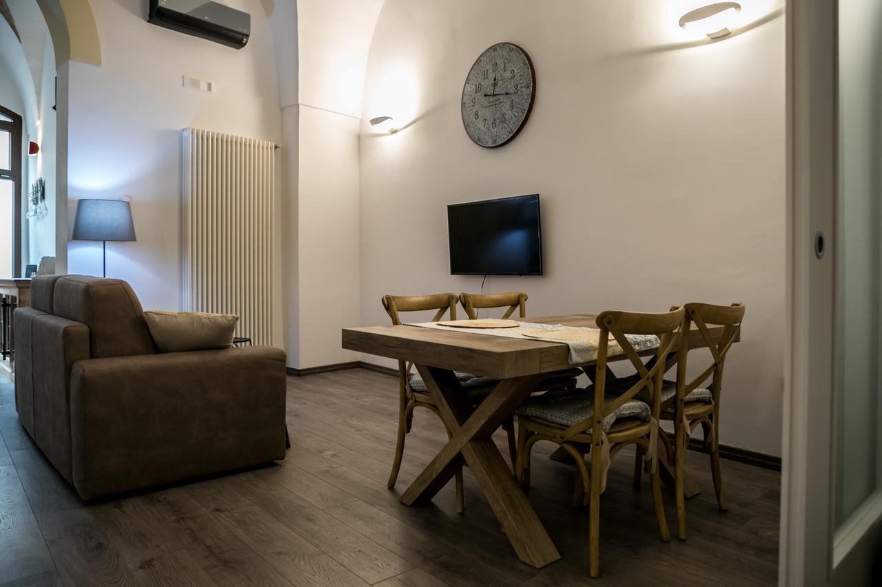 Miklu Luxury Suite Лече Екстериор снимка
