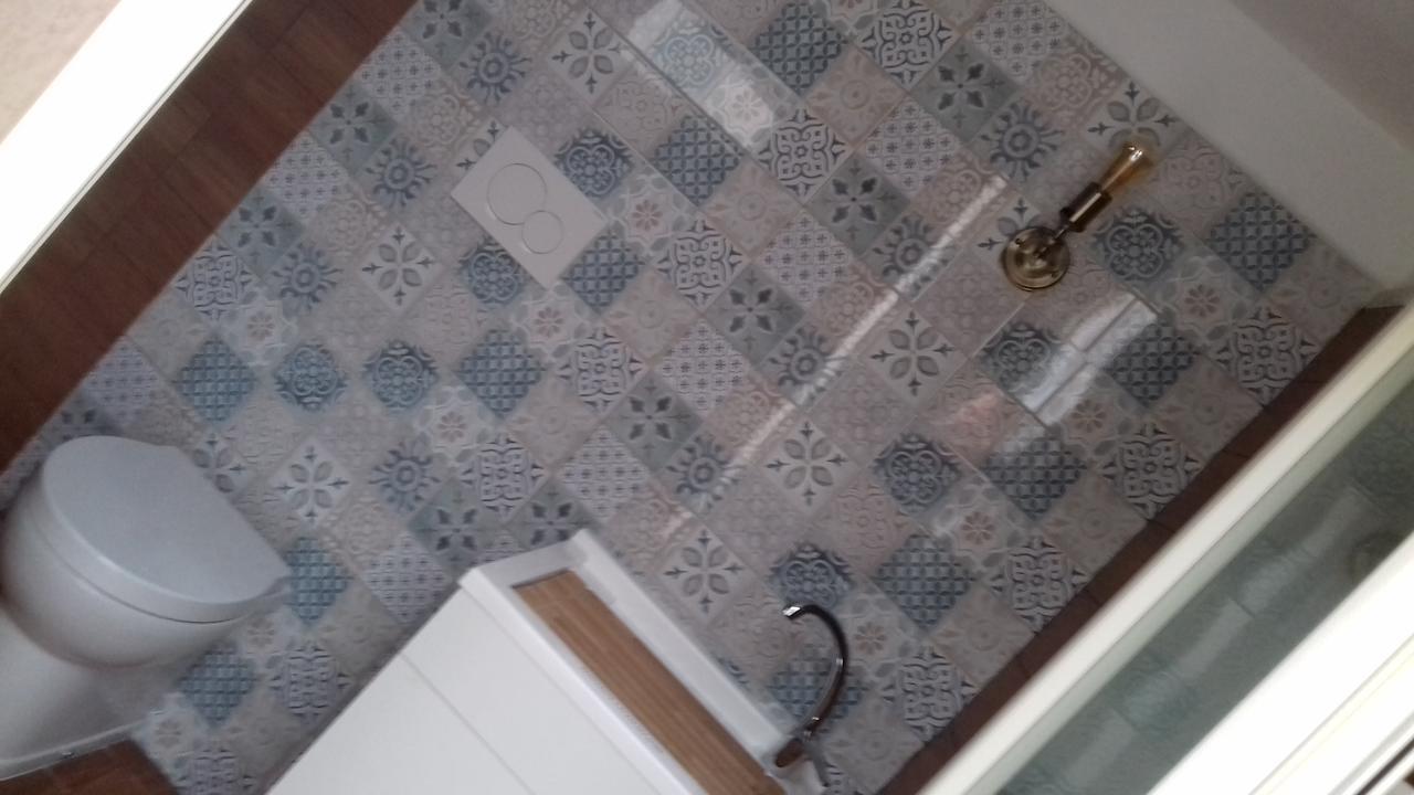 Miklu Luxury Suite Лече Екстериор снимка